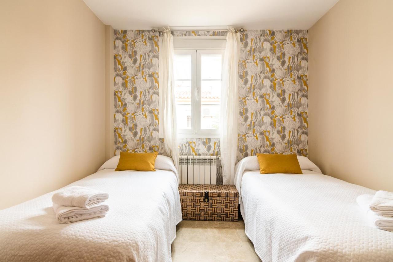 Tuguest Grisolia House - Free Parking Armilla Esterno foto
