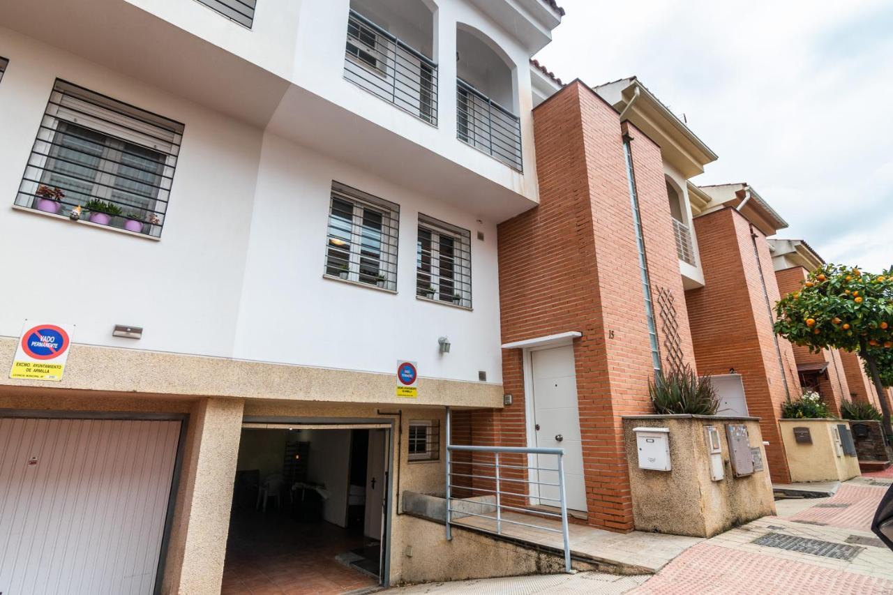 Tuguest Grisolia House - Free Parking Armilla Esterno foto
