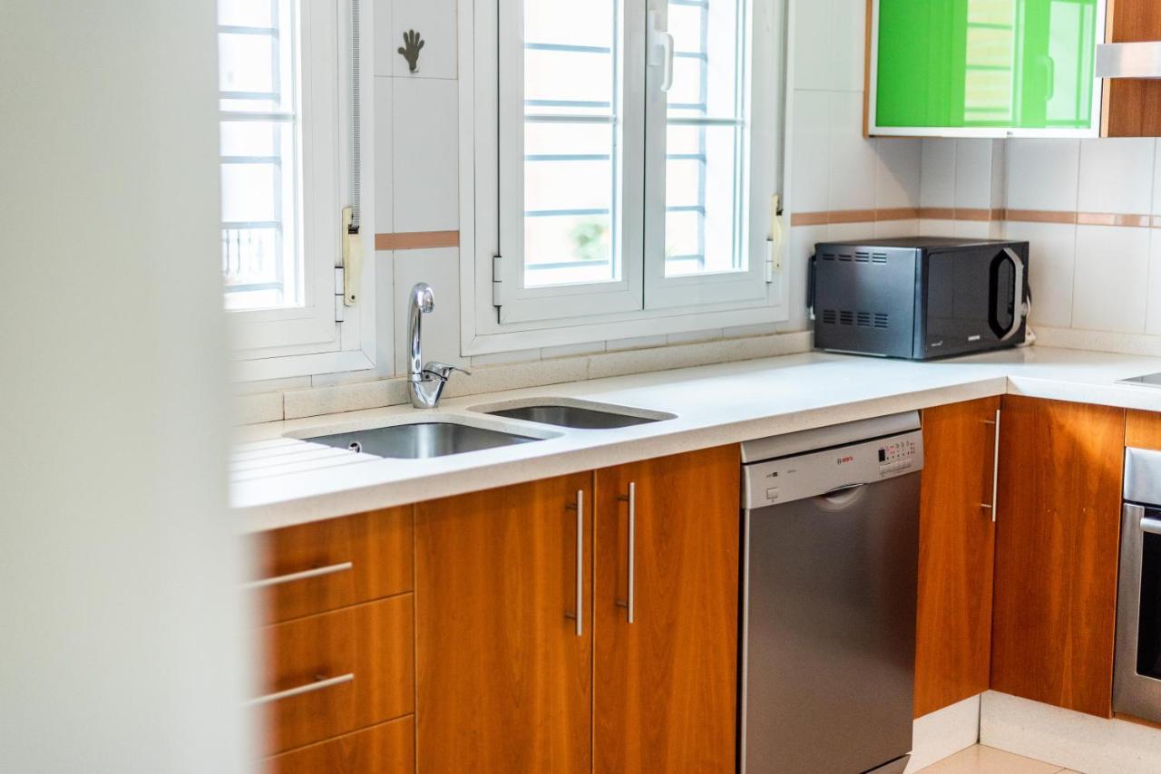 Tuguest Grisolia House - Free Parking Armilla Esterno foto